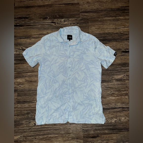 Men's Light Blue Leaf Pattern Casual Shirt - Picture 1 of 1